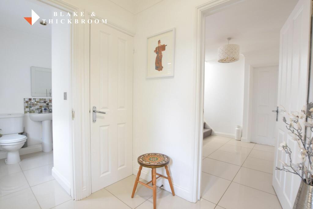 ENTRANCE LOBBY