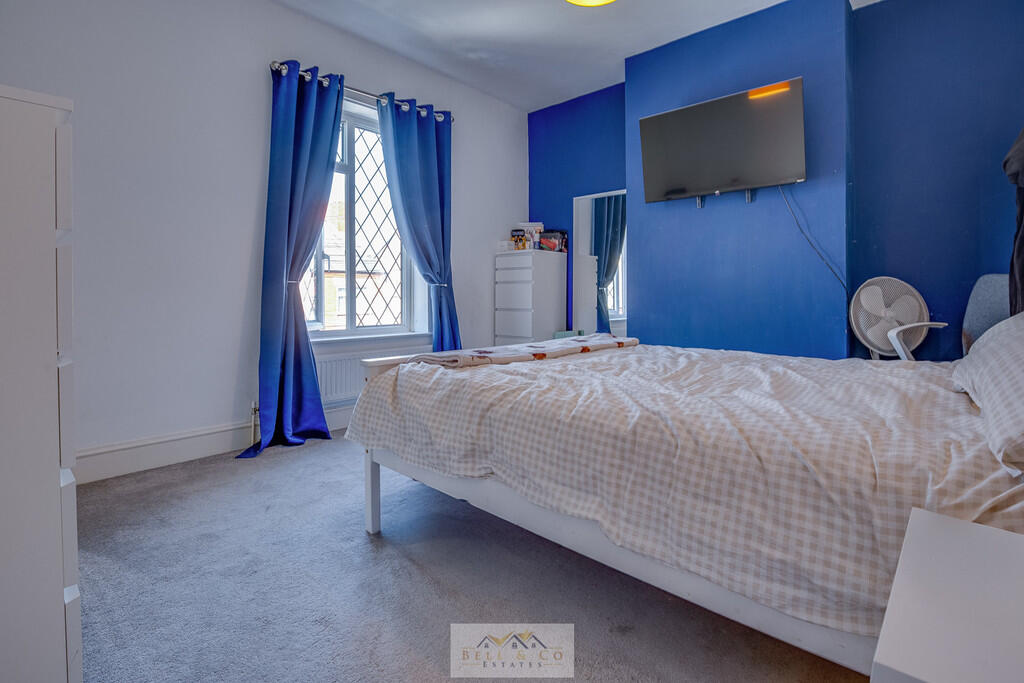 Bedroom 1.1