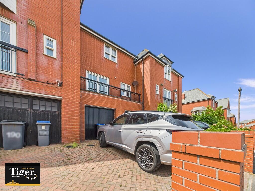 CAM03440G0-PR0341...