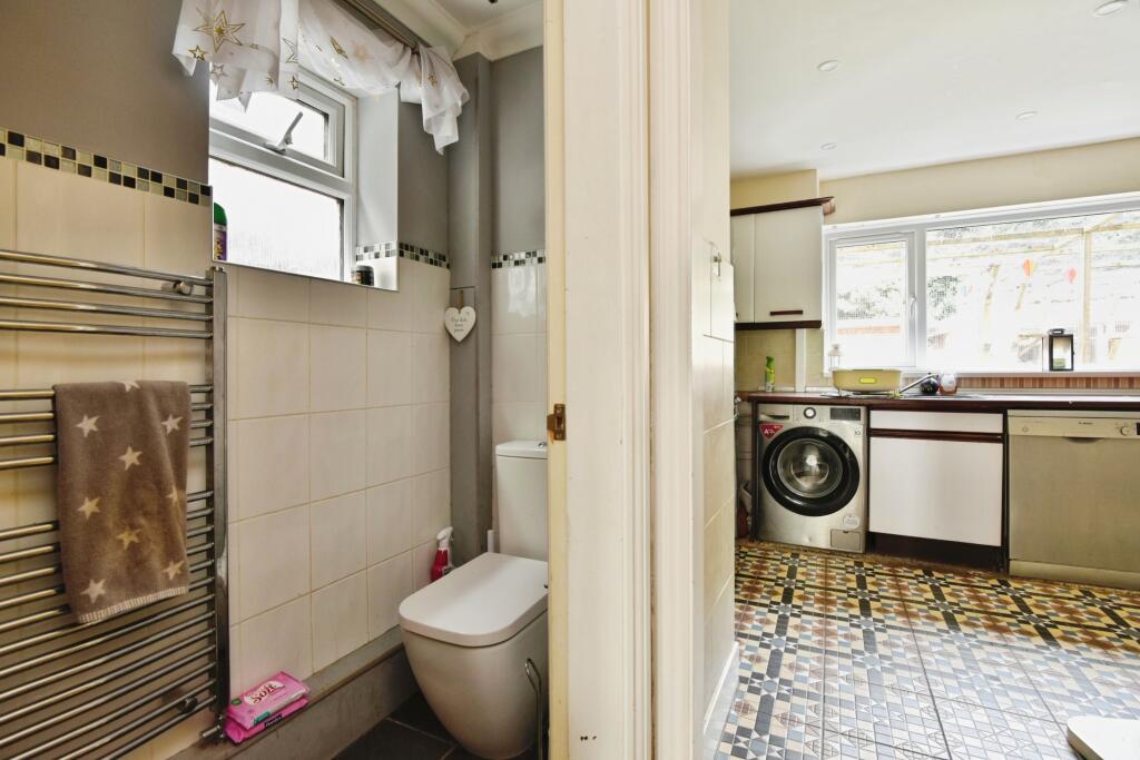 Downstairs Cloakroom