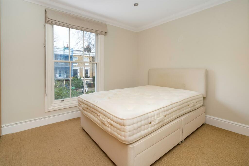 Bedroom 3.jpg