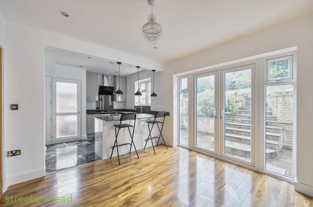 ced57473-49ac-46a...