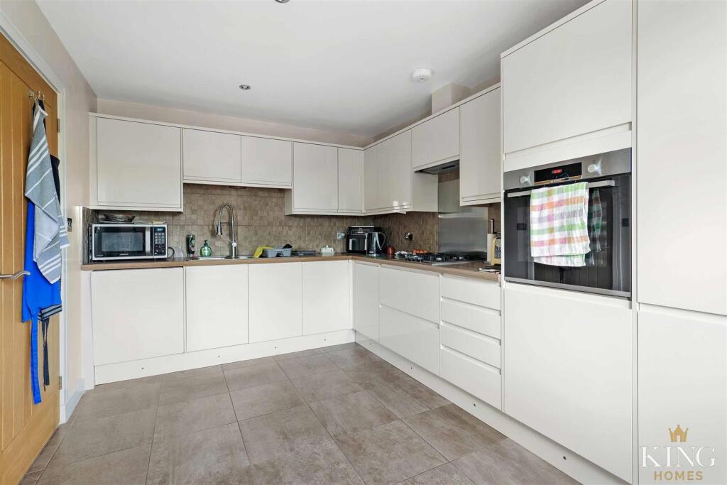 King Homes-77.jpg