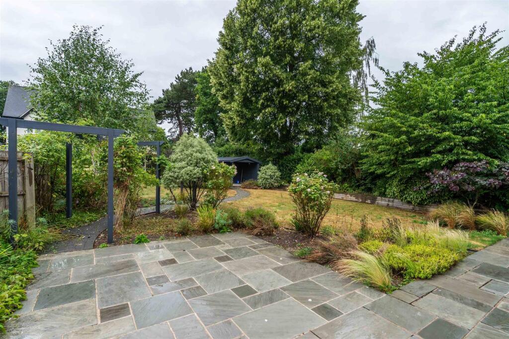 68 Alberbrook Road Solihull_29.jpg