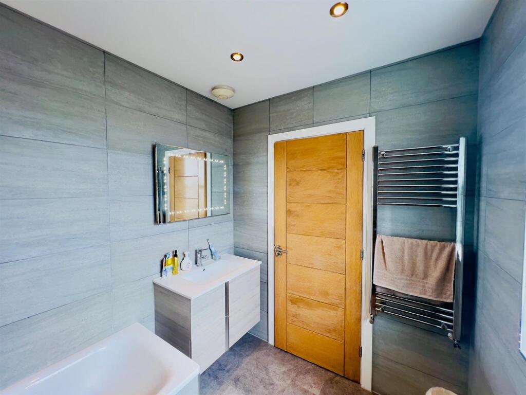 thumbnail_IMG_5964 (1).jpg