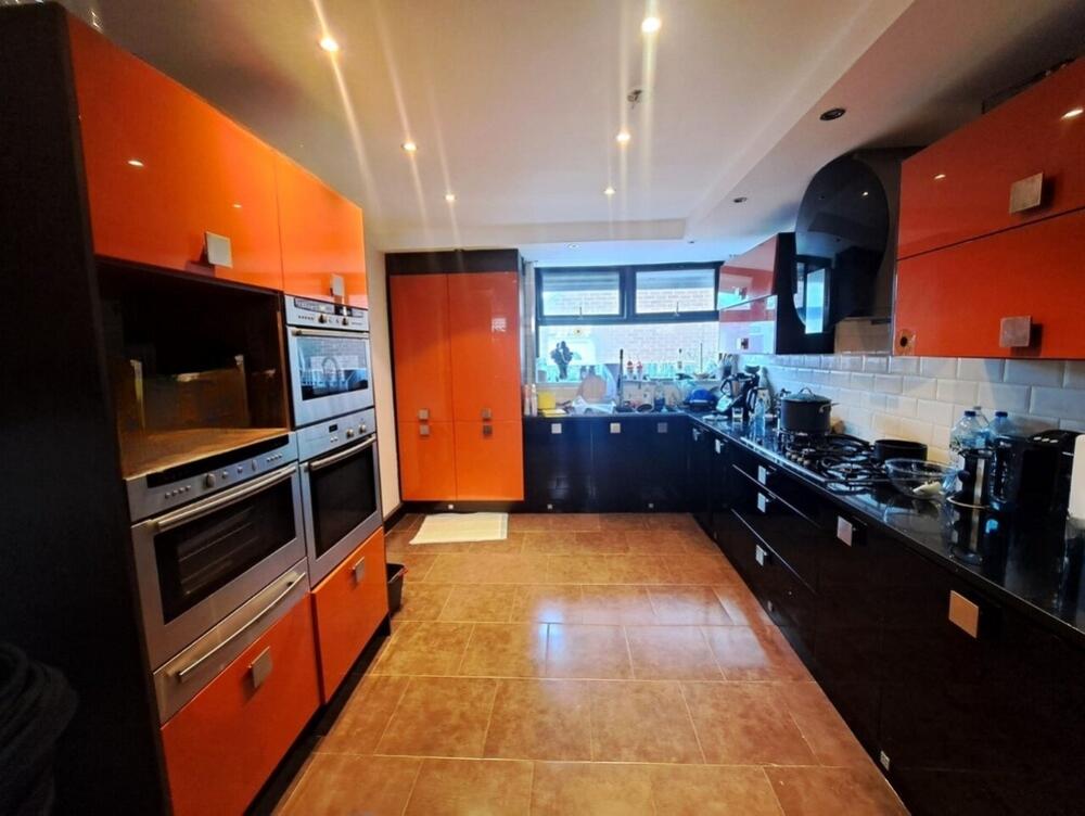 WhatsApp Image 2024-06-28 at 16.07.58