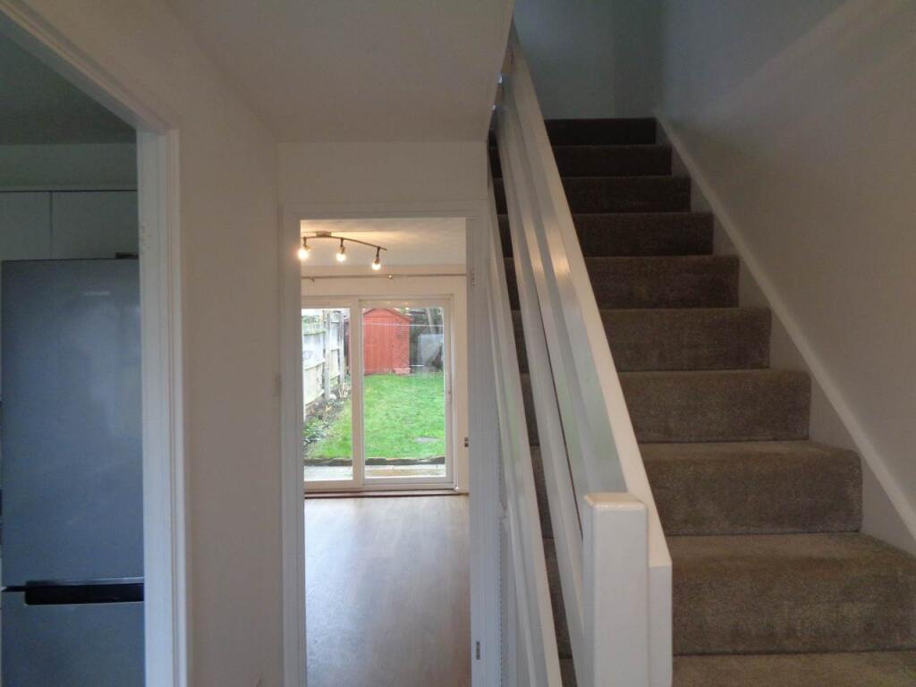 Little Meadow 18 Hal