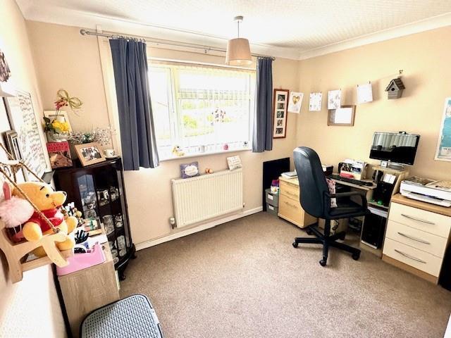 11 Hamilton bedroom two.jpg