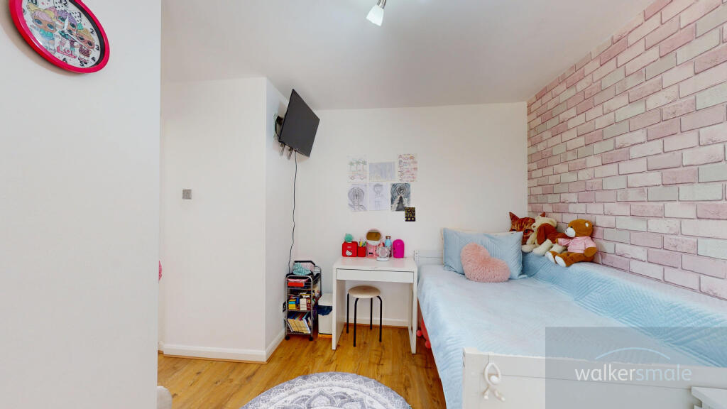 10-Holt-Park-Grove-10272025_123412