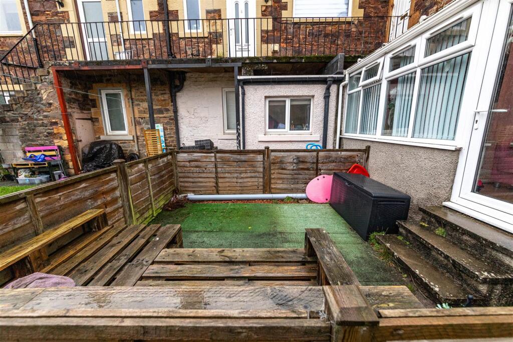 2 Abbots Place Galashiels 29.JPG