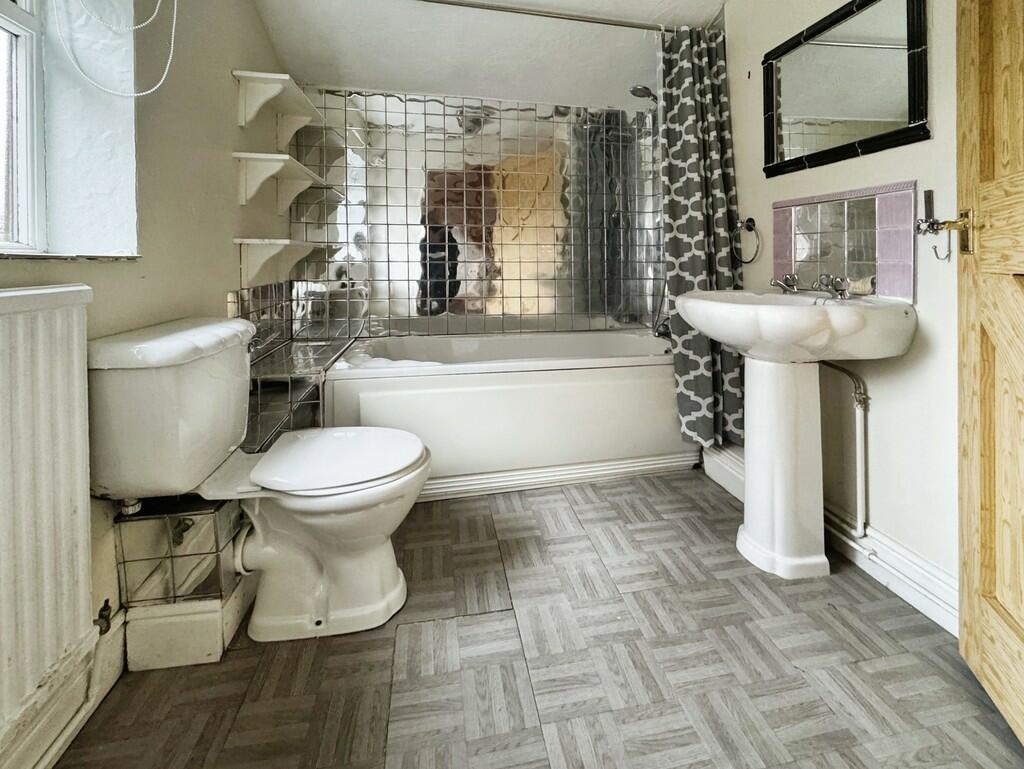 6b2cc3c5-image_pi...