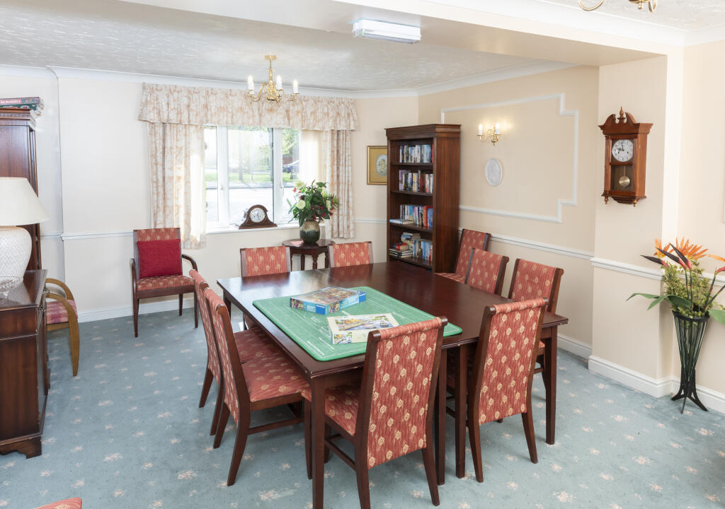 Kingsford Court