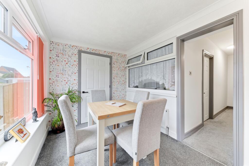 The Bungalows - EweMove Pontefract - Sunroom 1