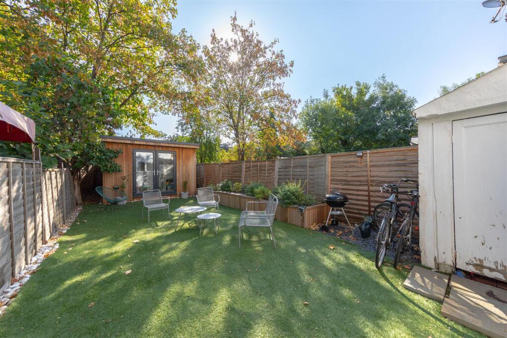 Sutherland Road, N17