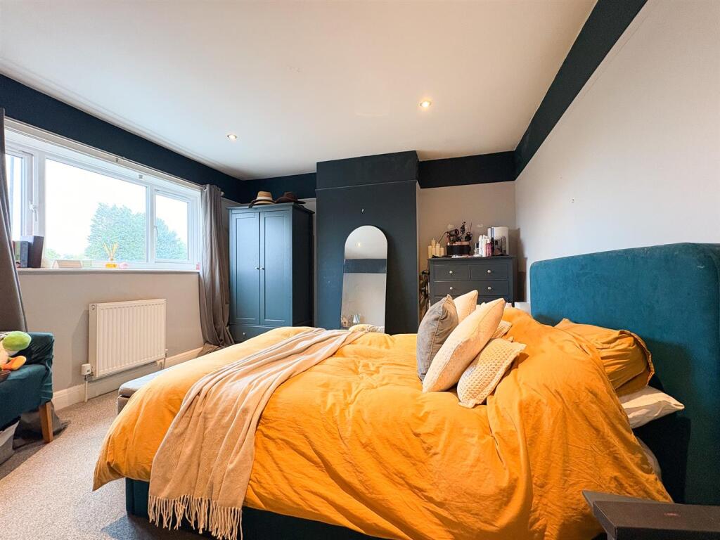 Bedroom.jpg