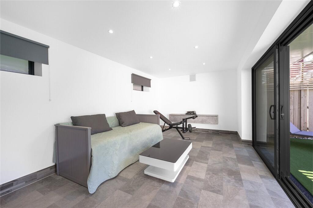 Garden Annexe
