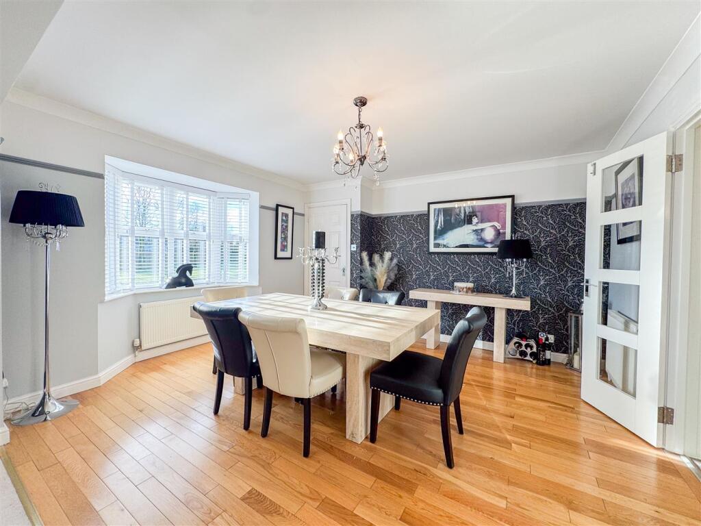 Aspen Place, Strathaven