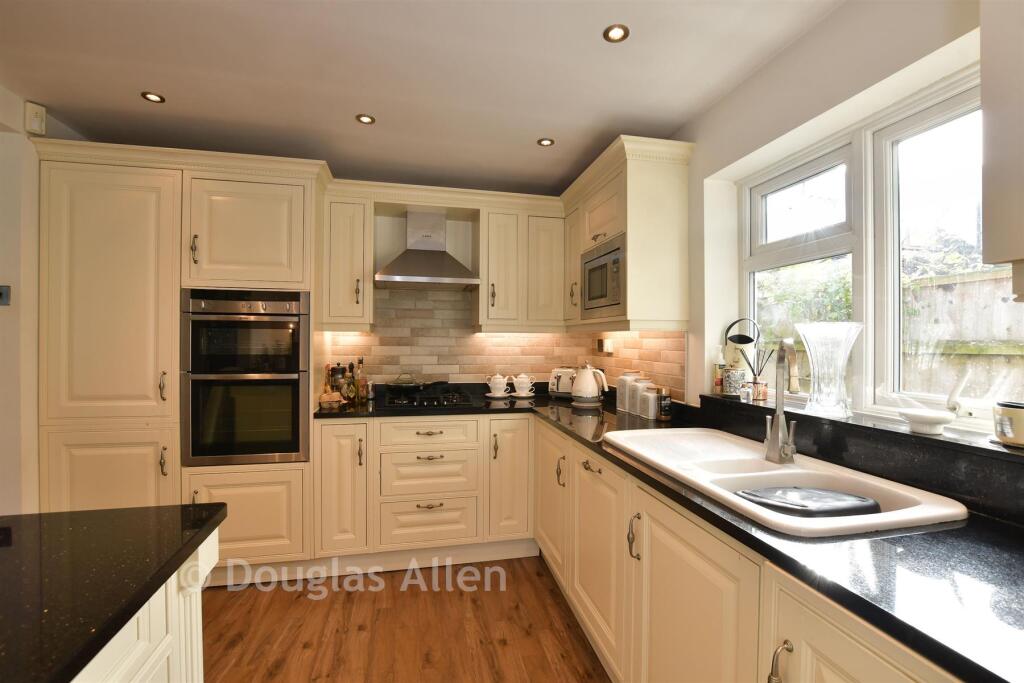 Lounge/Kitchen/Dining Room