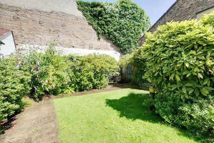 Fulham Road, Fulham, SW6