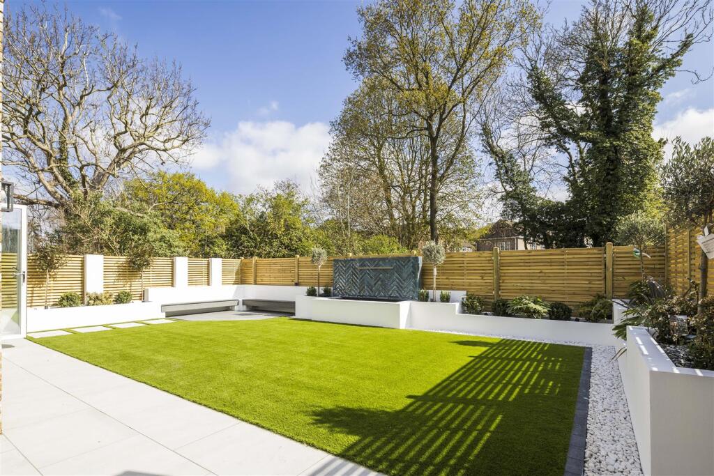 1 Cavell Road-4030-Edit.jpg