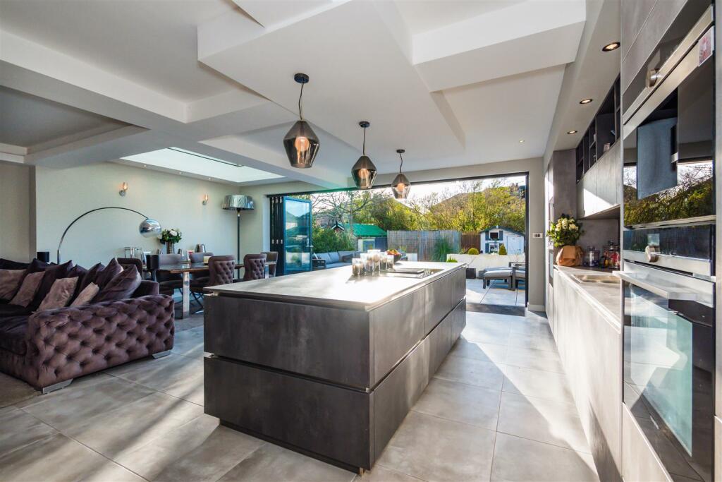 Open Plan Living Dining Kitchen 10