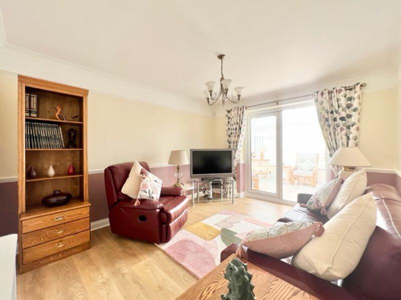 Bedroom 3 / Sun room