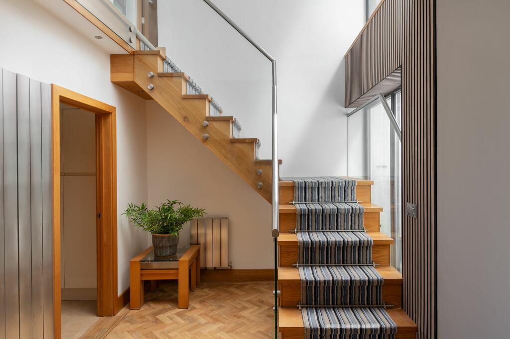 Entrance Hall_Eastleigh House_Churston Ferrers