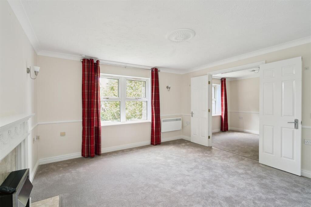 Flat 15, 21, The Cedars, Downing Close Knowle_10.j