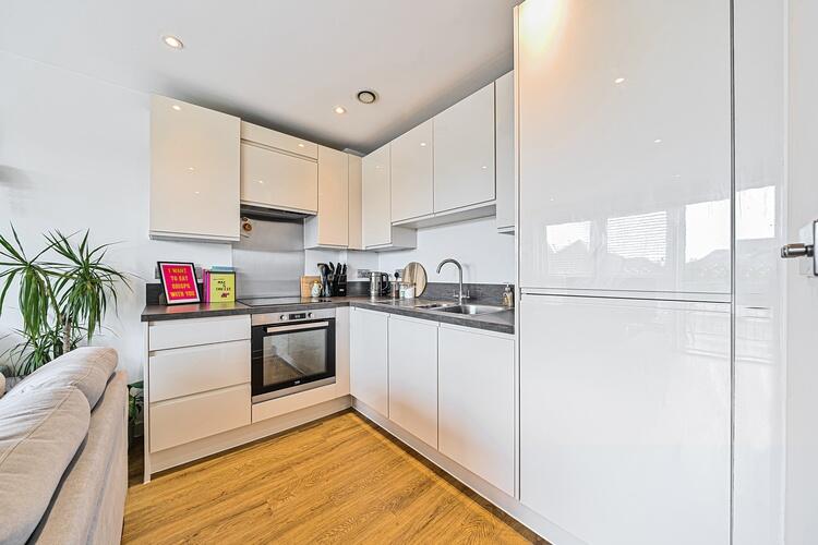 1294227 5 6825f71c0841a ARW