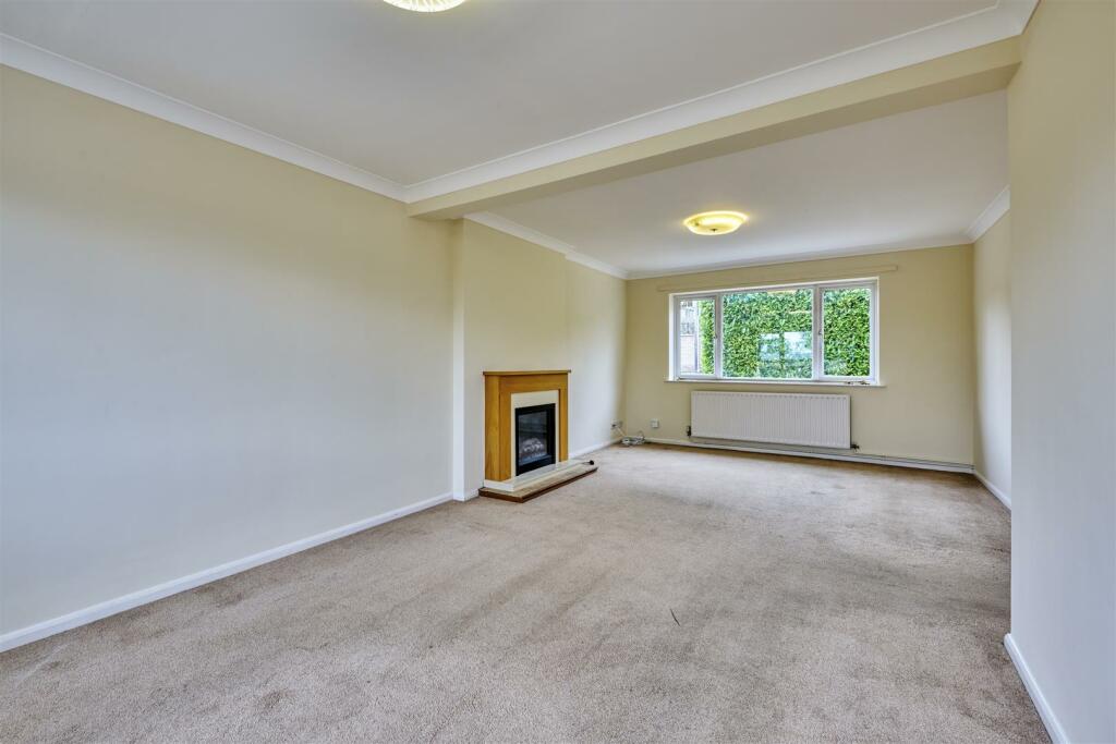 79 Springfield Rd Oundle-8.jpg