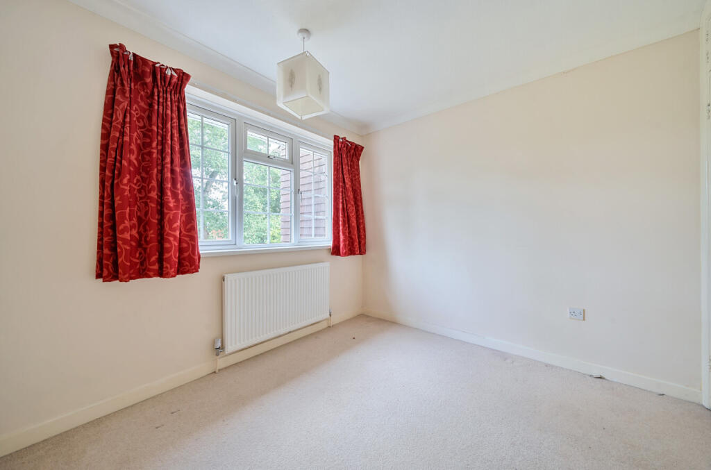 1330646-22-688204...