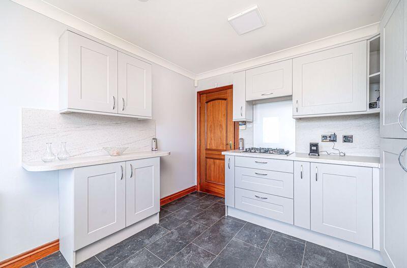 Breakfasting Kitchen