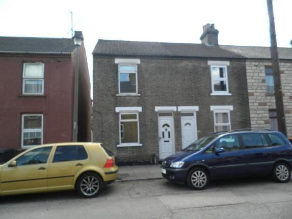 Three Bedroom Terrace House in Bedford.