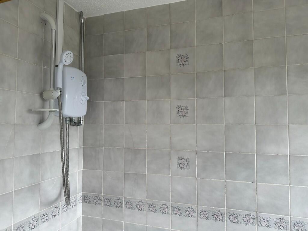 Bathroom (ii)