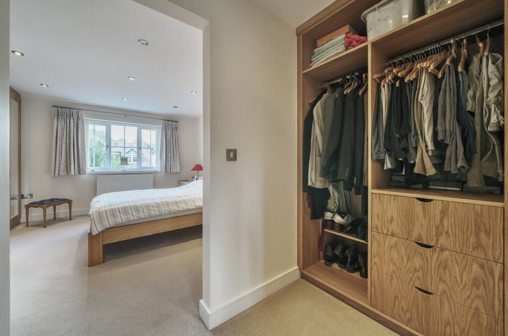 1309481-22-684857...