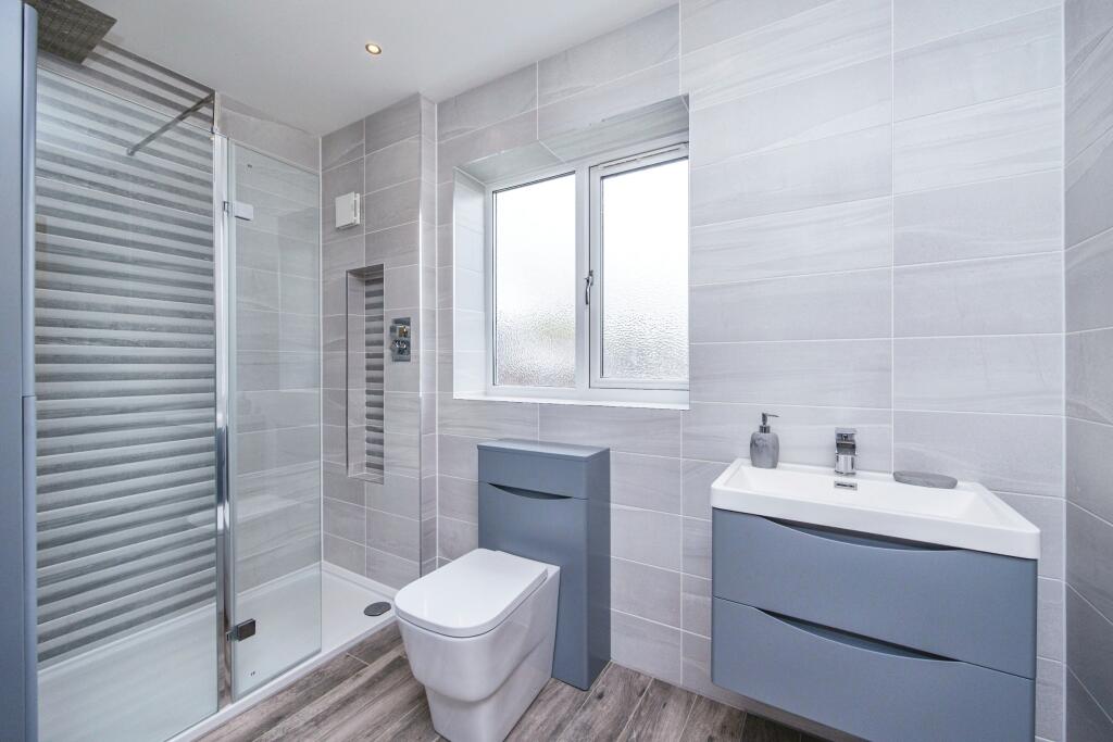 En-suite Shower Room