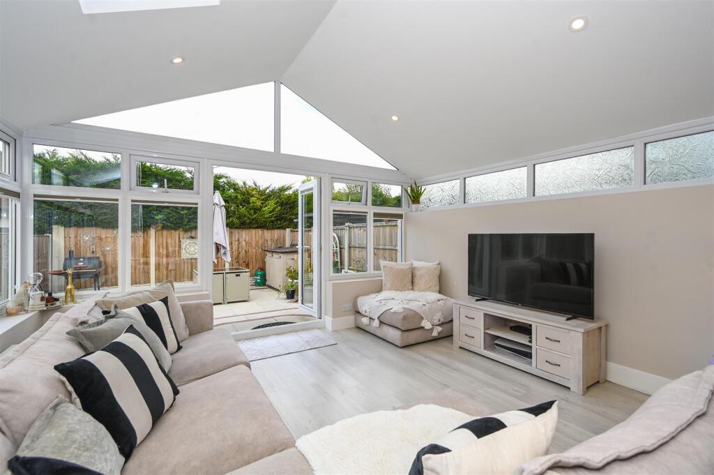 The Spires - Reception Room