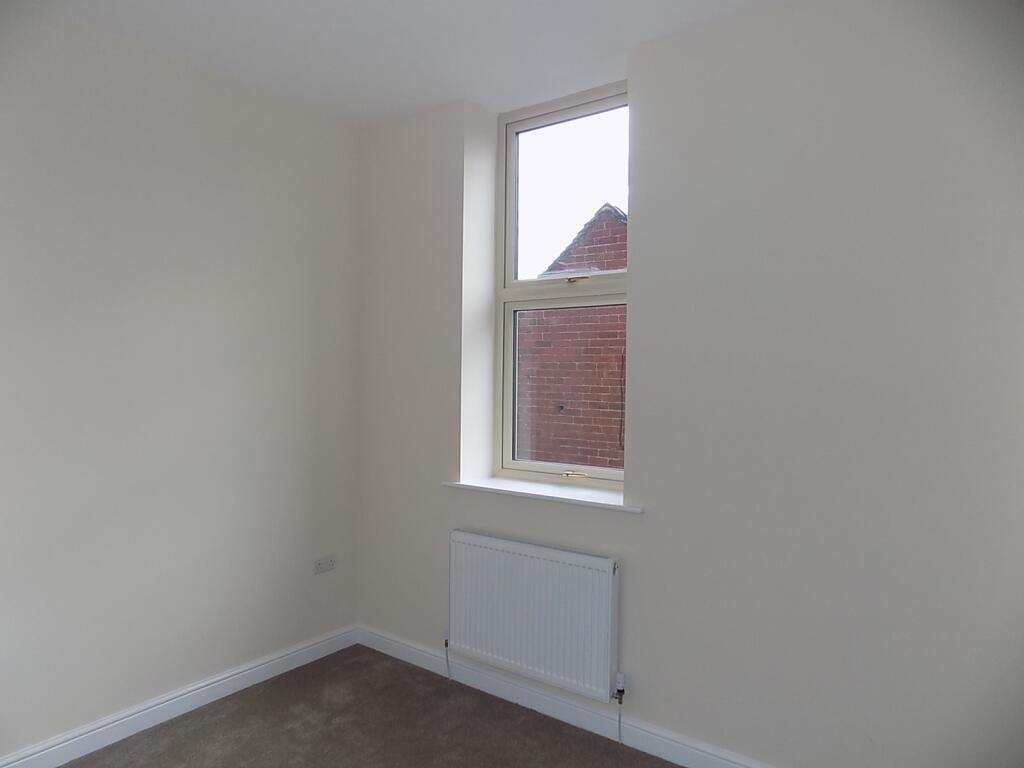 F2 Bedroom