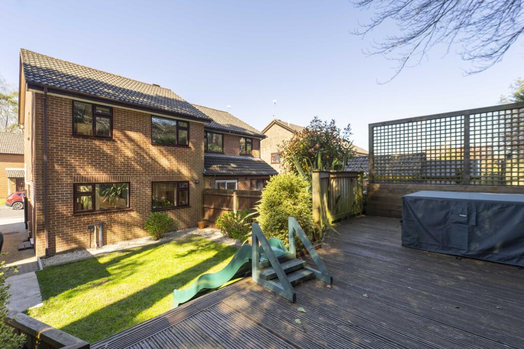 Wentworth Drive Image - By Ben Parker-36.jpg