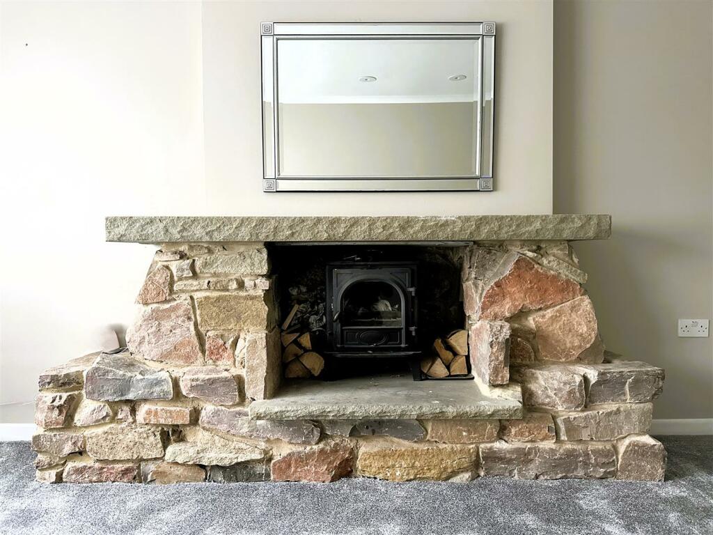 Fireplace.jpg