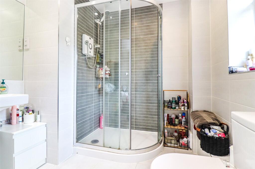 En-Suite Shower