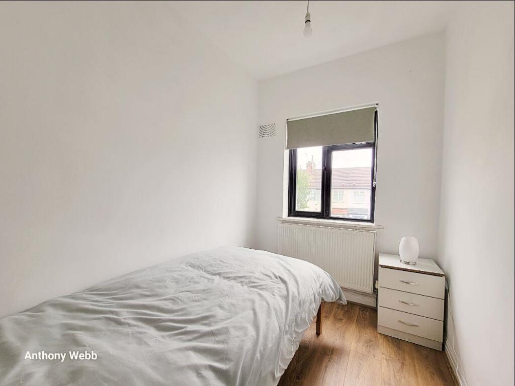 bed 3