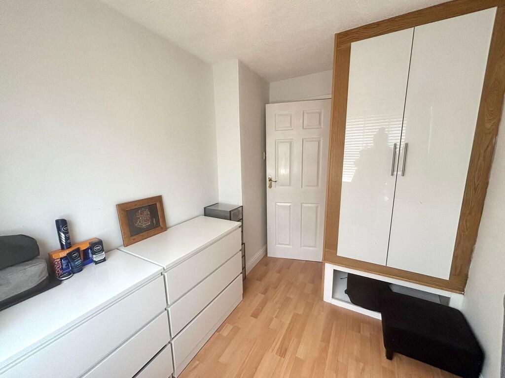bedroom 3.