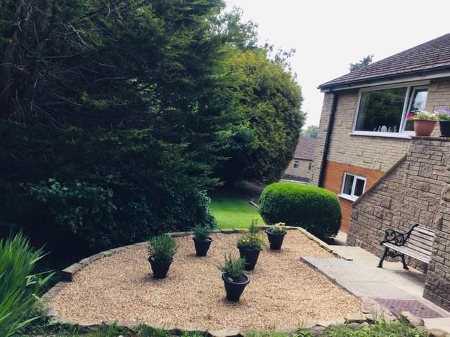 bankfold external.jpg