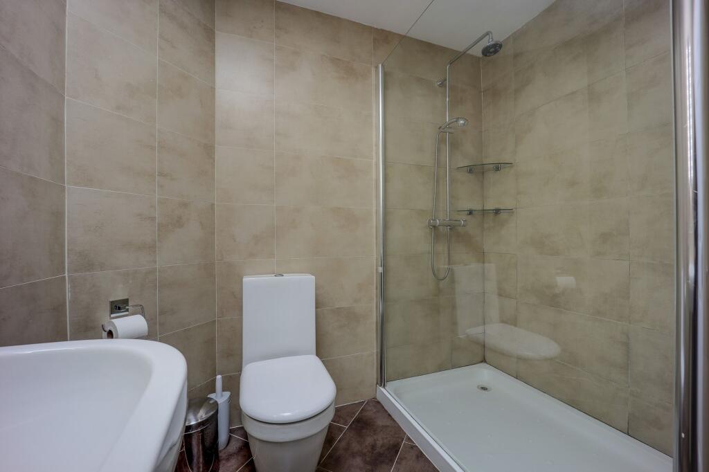 Ensuite