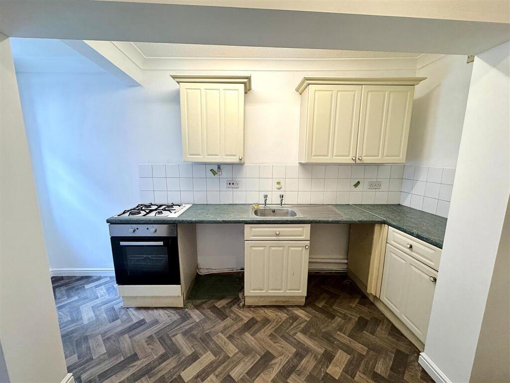 IMG_0755 Kitchen.jpg