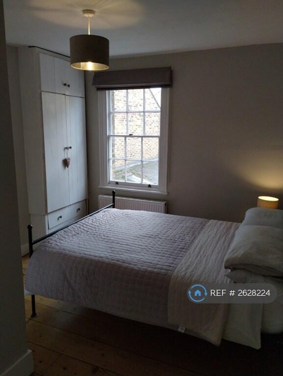 Double Bedroom