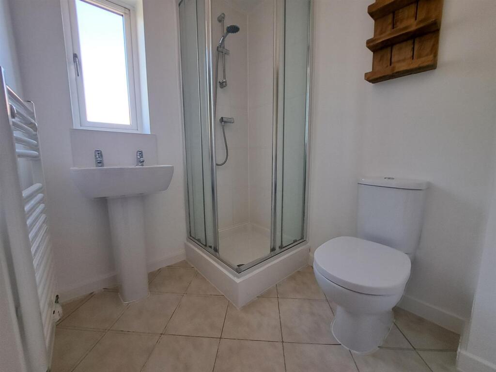 Walmer Close, Northampton