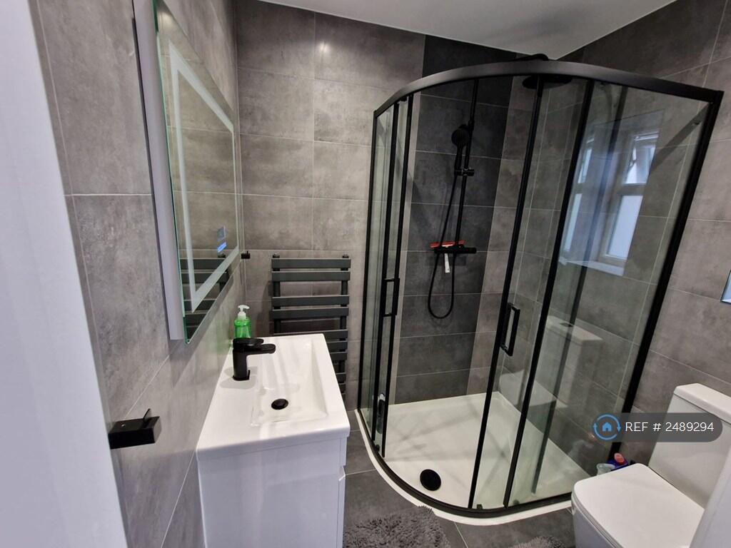 Bathroom Downstairs