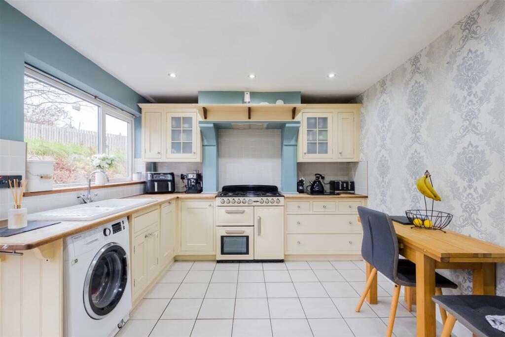 KITCHEN USE.jpg